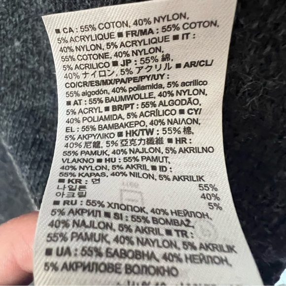 GAP Maternity Gray Bright Multi Color block Heart Crewneck Cozy Sweater XS - Picture 10 of 10